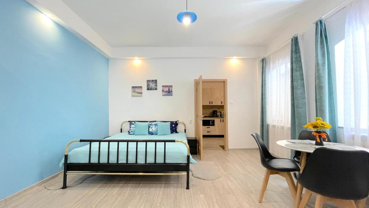 Апартаменты Evu Long Street Брашов Экстерьер фото